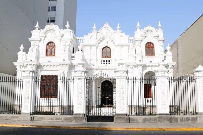 Miraflores 2 Bedrooms Executive * Lima
